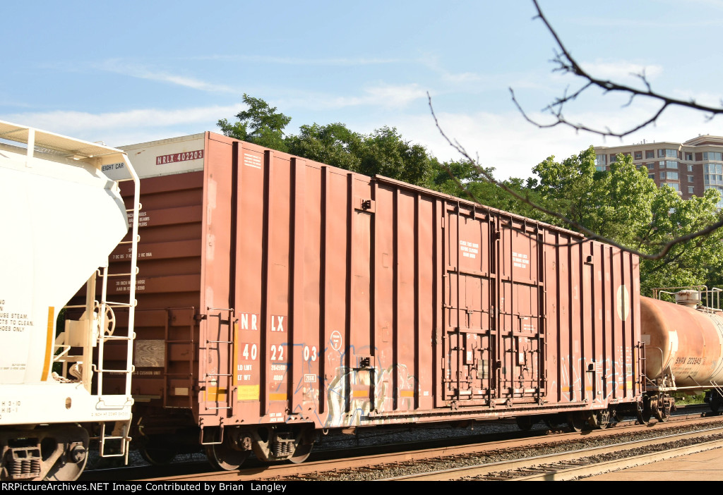 402203
